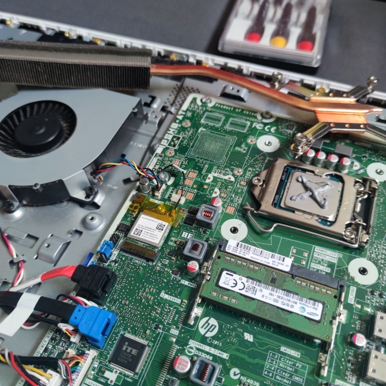 Dépannage informatique à Pontivy – réparation PC portable - pâte thermique