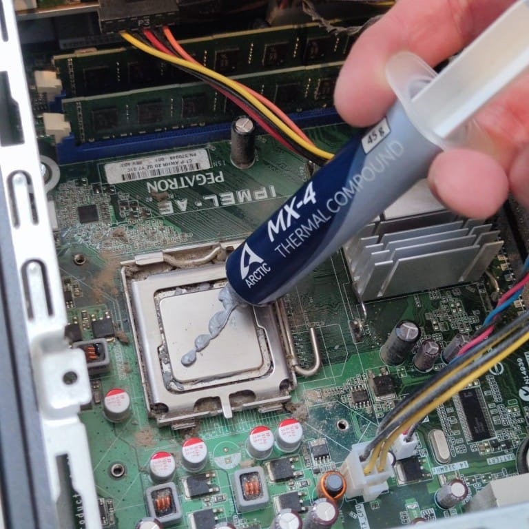 Dépannage informatique à Pontivy – réparation PC portable - netttoyage ventilation et changement pate thermique