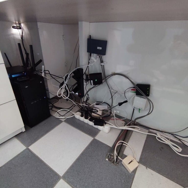 Dépannage informatique à Pontivy – réorganisation du câblage